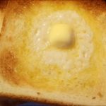 【家事ヤロウ】トーストレシピ!バター染み込ませトーストの作り方を紹介!
