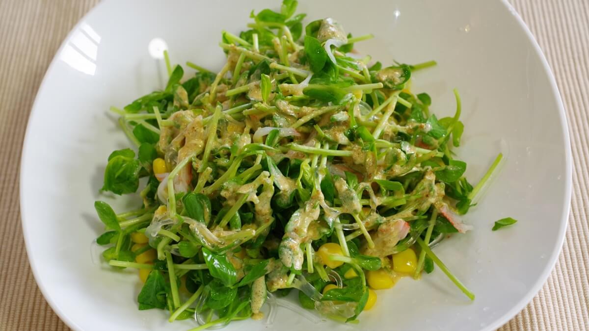 キウイのグリーンサラダ