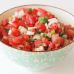 【3分クッキング】トマトと香菜の花椒あえの作り方を紹介!ワタナベマキさんのレシピ