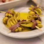 【旅サラダ】アンチョビのピンチョスの作り方を紹介!バスク地方のレシピ