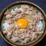 【おかずのクッキング】豚こま丼の作り方を紹介!土井善晴さんのレシピ