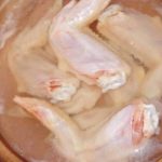 【きょうの料理】栗原はるみさんのレシピ!骨付き鶏の韓国風水炊きの作り方を紹介!