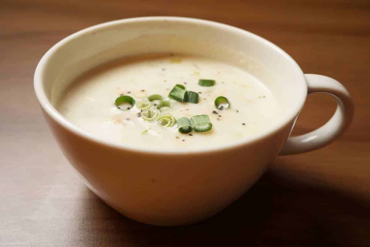 長芋の白みそ豆乳スープ
