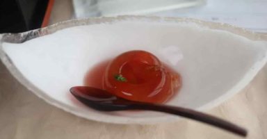 トマトの赤ワインゼリー
