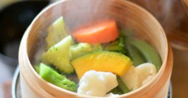 蒸し茹で野菜の温サラダ